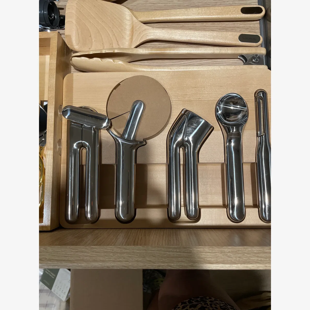 Bien mais la couleur du bois